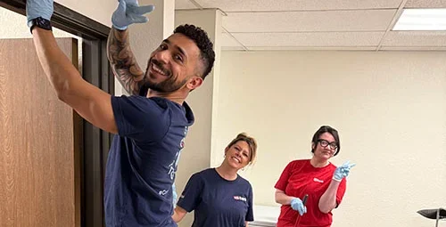 US Bank Volunteering for Mercy Housing