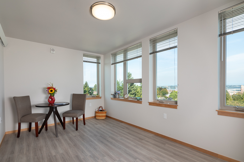 Mercy Rosa Franklin Place Living Room