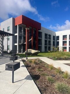 Mercy North Auburn at Rock Creek Exterior Courtyard