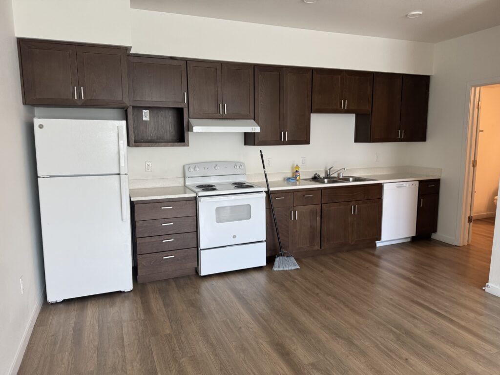 The Heights on Stockton 1-bedroom kitchen